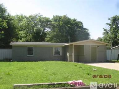 Main picture of 1608 Breckenridge Dr