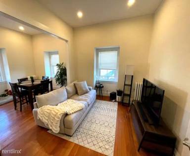 Main picture of 79 Lloyd Ave