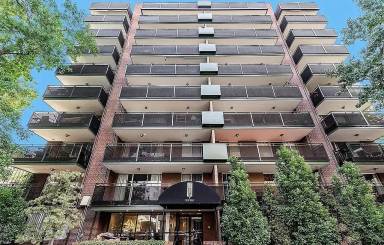 Main picture of 1200 Vine St