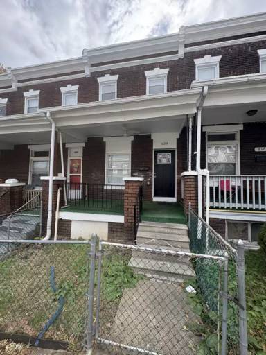 Main picture of 639 E 29th St