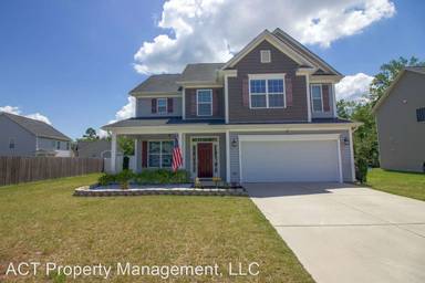 Main picture of 210 Watchmen Ln