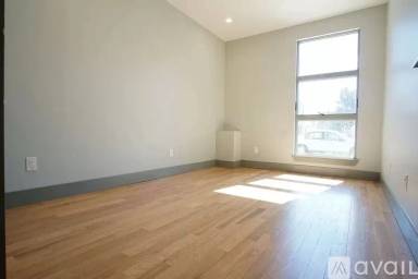 Main picture of 2813 Tilden Ave