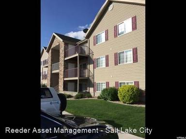 Main picture of 143 W Ridge Rd