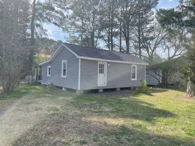 Main picture of 60 Carr Farm Rd