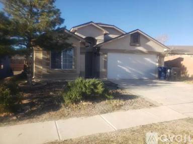 Main picture of 2605 Silver Star Dr SW