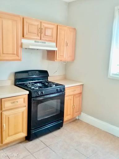 Main picture of 149 Mapes Ave