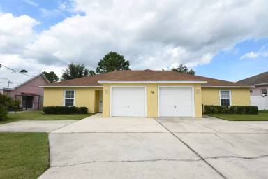 Main picture of 25 Wood Amber Ln