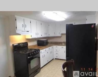 Main picture of 2504 S Chesterfield St