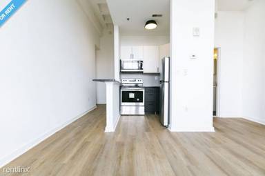 Main picture of 109 W Wildey St
