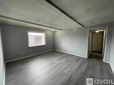 Main picture of Garden Square Apartments