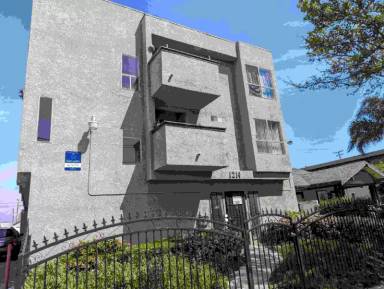 Main picture of 1214 Temple Ave