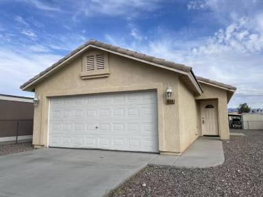 Main picture of 1686 Dean Dr