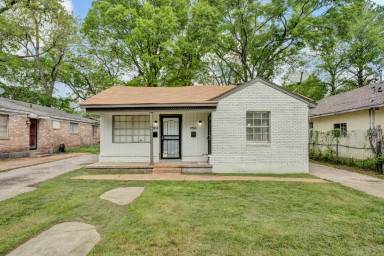 Main picture of 3268 Coleman Ave