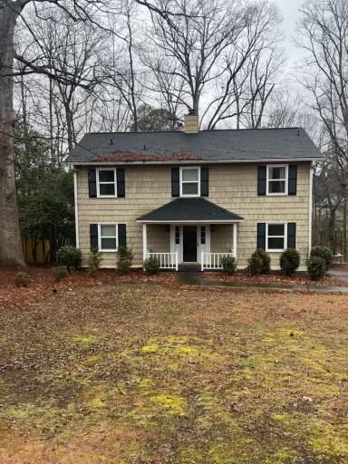 Main picture of 329 Seven Oaks Ln