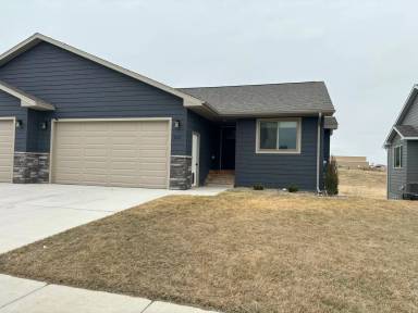 Main picture of 606 Copperfield Dr