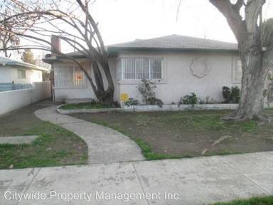 Main picture of 2611 Belle Terrace