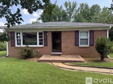 Main picture of 324 Lake Orange Rd