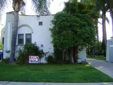 Main picture of 806 N Poinsettia Pl