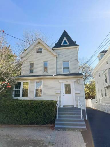 Main picture of 57 Greenwood Ave