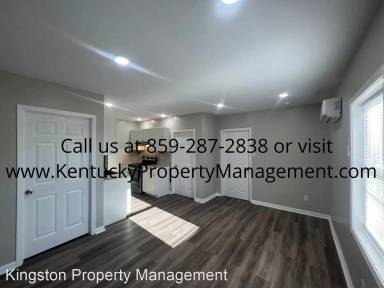 Main picture of 200 W 4th St