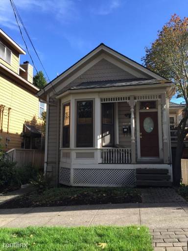 Main picture of 1512 SW 18th Ave