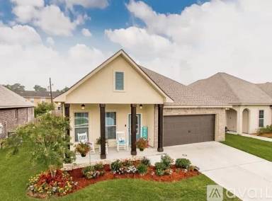 Main picture of 6452 Blue Rose Dr