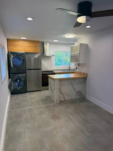 Main picture of 765 Tobin Dr