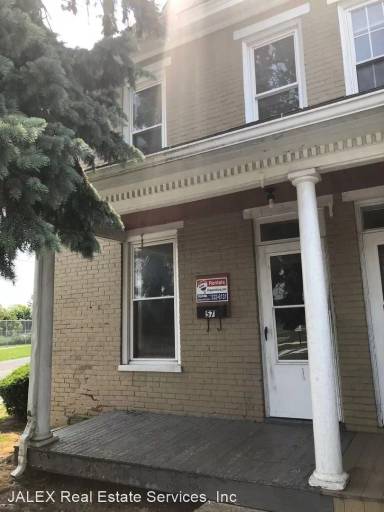 Main picture of 53 Richard Ave