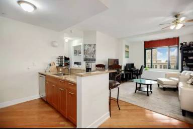 Main picture of Montgomery Green Condos