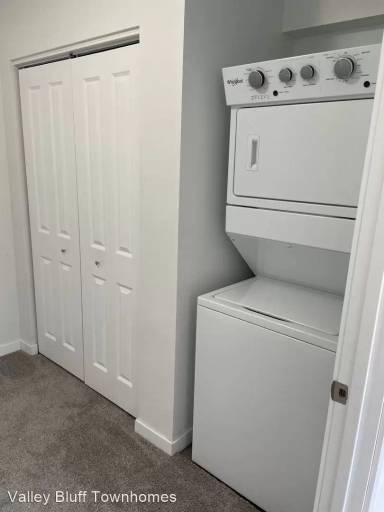 Main picture of 2555 Giunta Dr