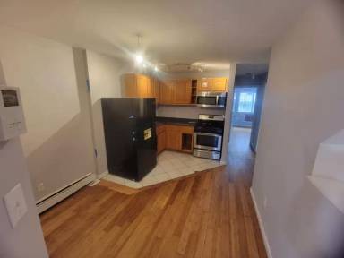 Main picture of 29 Monaco Pl