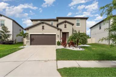 Main picture of 13532 Palmera Vista Dr