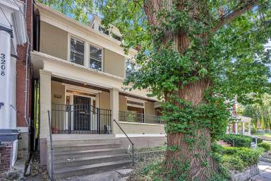 Main picture of 3202 Bishop St