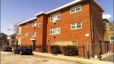 Main picture of 8027 S Exchange Ave