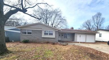 Main picture of 2253 S Hampton Ave