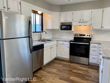 Main picture of 1107 S Newport Pl