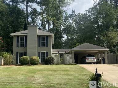 Main picture of 331 S Cedarbrook Dr