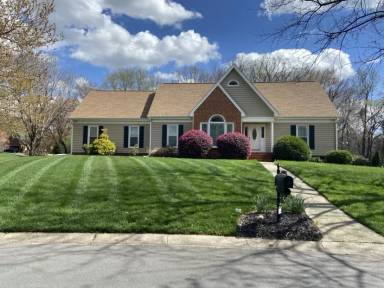 Main picture of 10701 Maryfield Ln