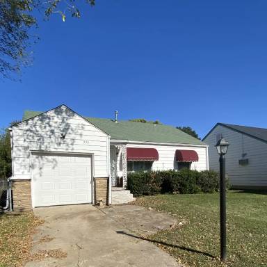 Main picture of 339 E Zion St