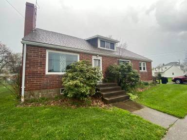 Main picture of 335 S Madison Ave