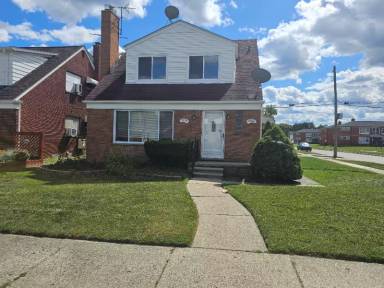 Main picture of 17780 Marquette St
