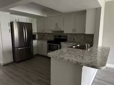 Main picture of 7902 NW 70th Ct