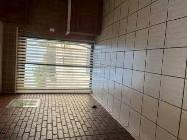 Main picture of 2721 Potrero Ave