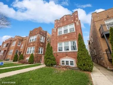 Main picture of 3324 N Hamlin Ave