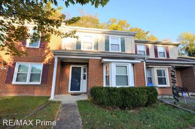 Main picture of 920 Wickford Dr