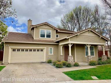 Main picture of 382 Madera St
