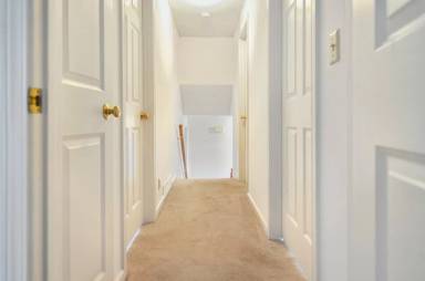 Main picture of 17009 NE 35th St