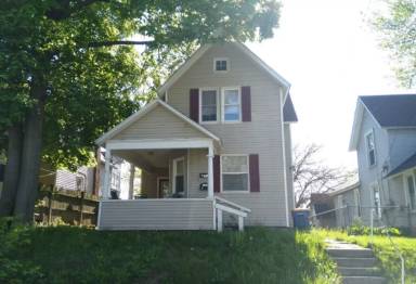 Main picture of 616 Pine Ave NW