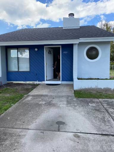 Main picture of 132 Hummingbird St