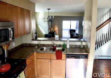 Main picture of 61 Finch Ct